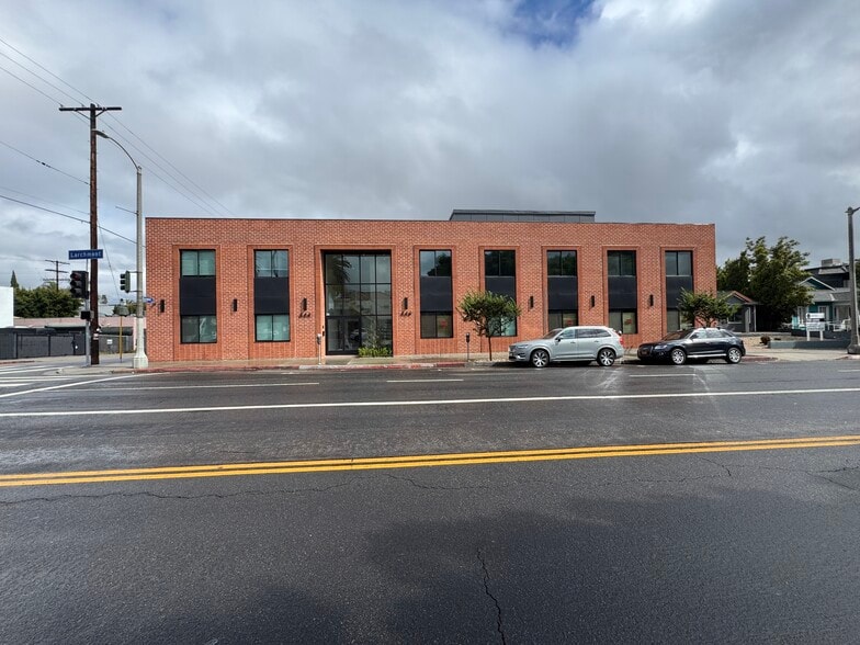 More Photos Of 444 N Larchmont Blvd, Los Angeles Office For Lease