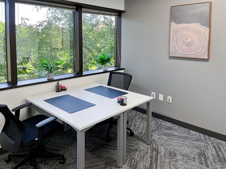 More Photos Of 110 Fieldcrest Ave, Edison Coworking Space