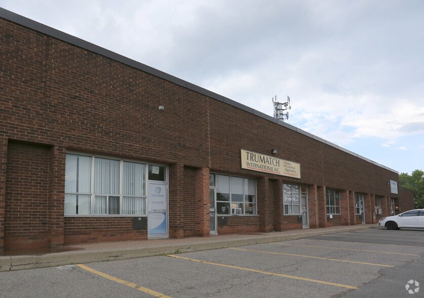 More Photos Of 111 Industrial Dr, Whitby Showroom For Lease