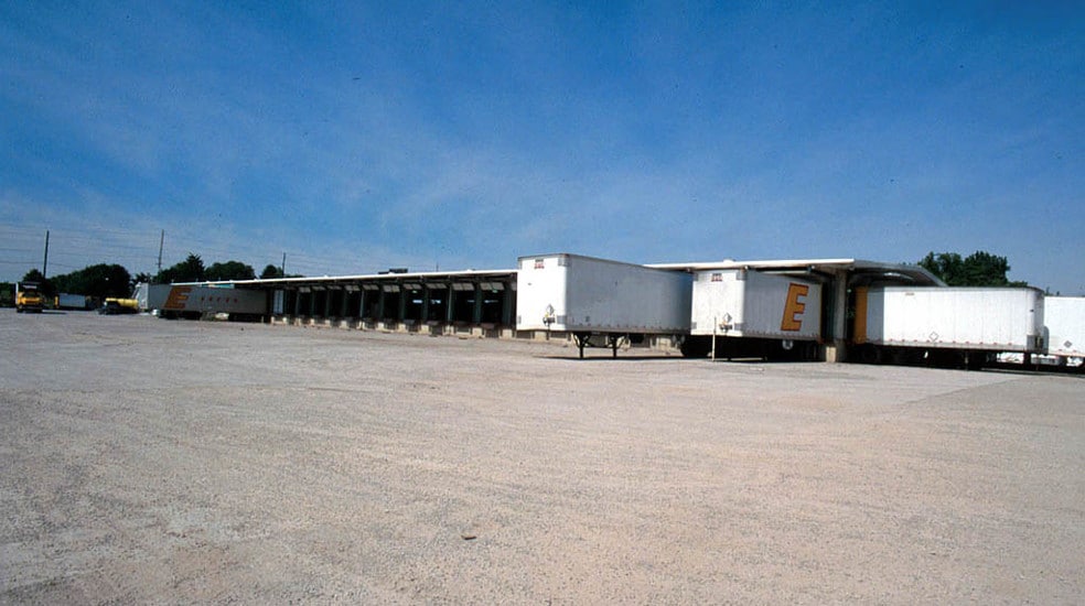 More Photos Of 1030 Frank Rd, Columbus Truck Terminal For Sale