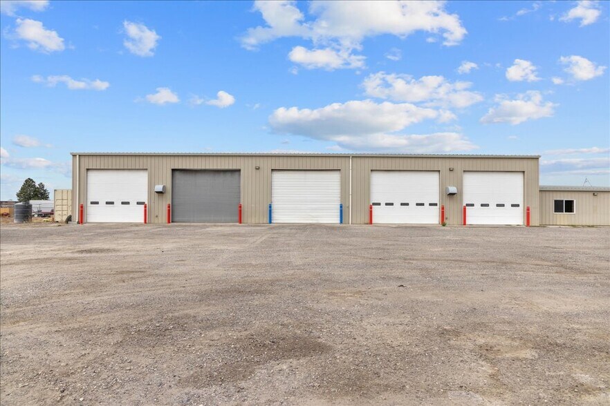 More Photos Of 6830 Commercial Ave, Billings Industrial For Sale