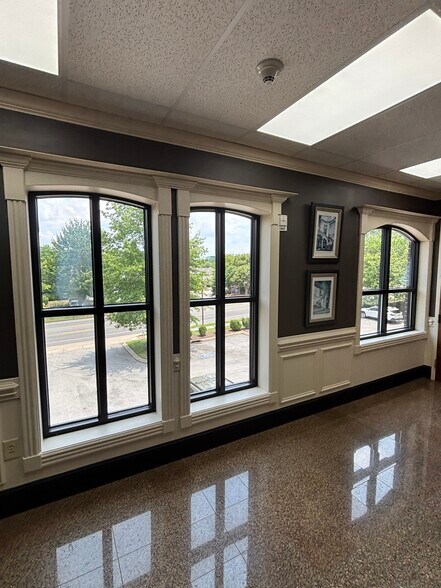 More Photos Of 3325 Aspen Grove Dr, Franklin Loft Creative Space For Sale