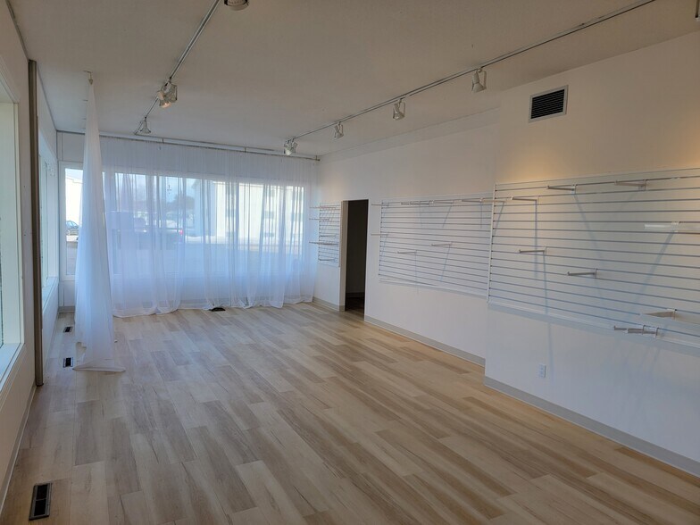 More Photos Of 1552 Quinn St, Prince George General Retail For Lease