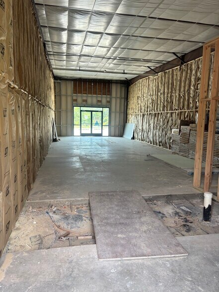 More Photos Of 15325 Summit Park Dr, Montgomery Storefront Retail Office For Lease
