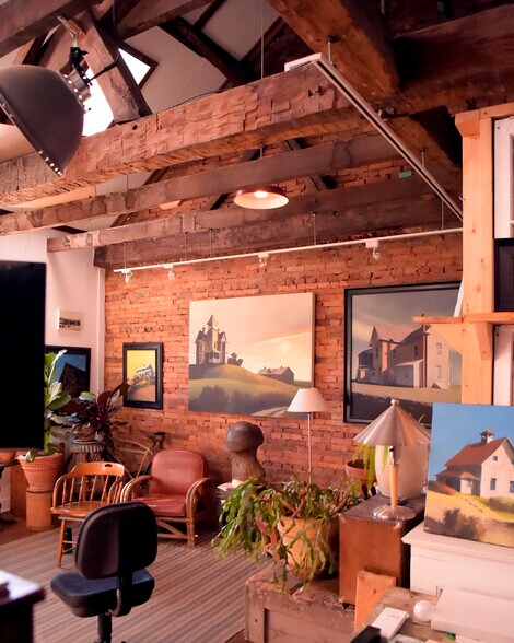 More Photos Of 140 Broadway E, Granville Storefront Retail Office For Sale