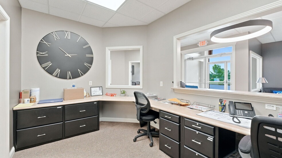 More Photos Of 9109 Stellhorn Crossing Blvd, Fort Wayne Office For Lease