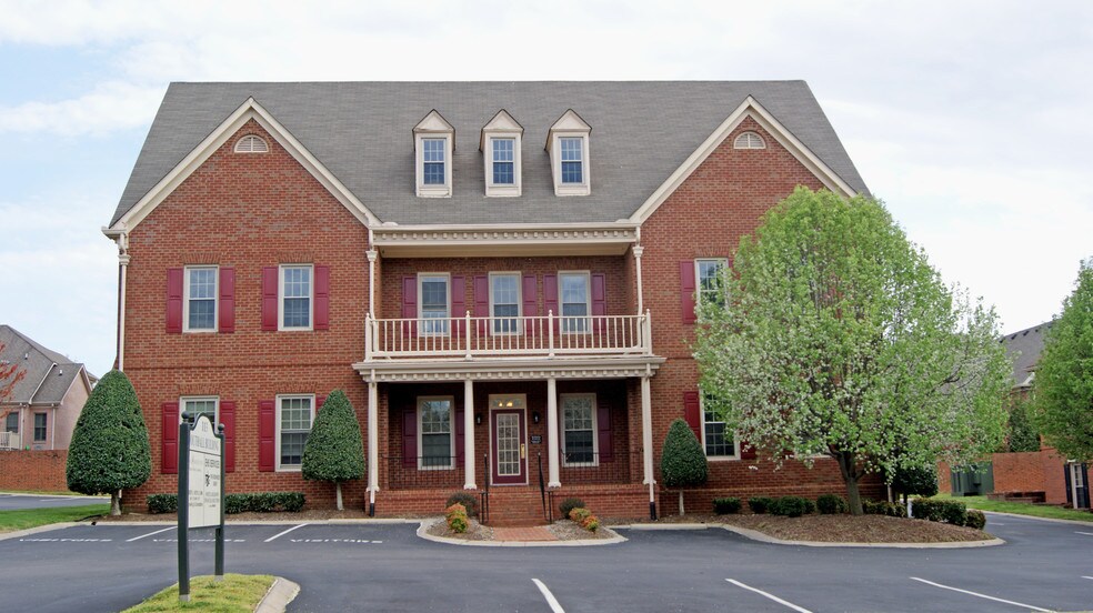 Primary Photo Of 113 Hazel Path, Hendersonville Office For Lease