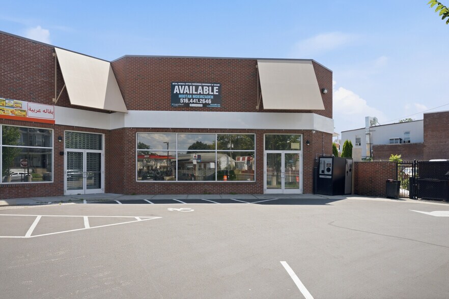 More Photos Of 937 State St, Bridgeport Storefront For Lease