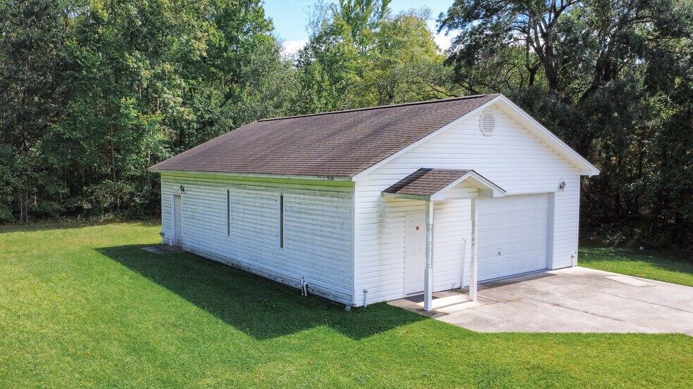 More Photos Of 1211 US-52 Hwy, Moncks Corner Specialty For Sale