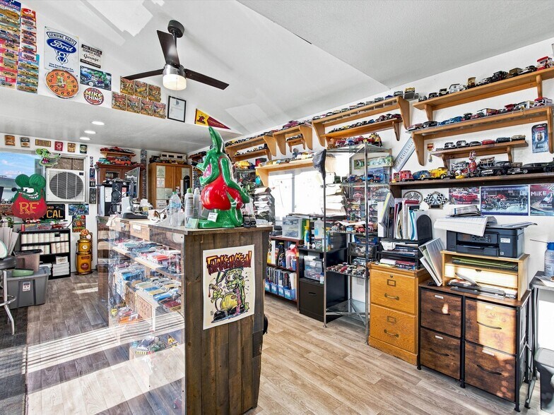 More Photos Of 2802 C 3/4 Rd, Grand Junction Recycling Center For Sale