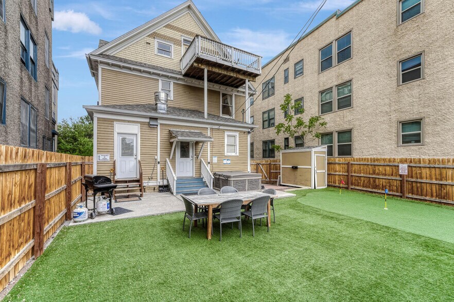 More Photos Of 6 Boulder Crescent St, Colorado Springs Hotel For Sale