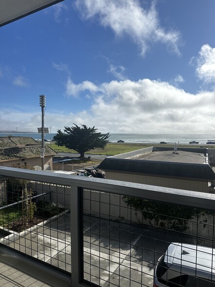 More Photos Of 516 Ave Alhambra, El Granada Office Residential For Lease