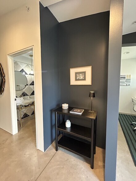 More Photos Of 711 N Douglas Ave, Oklahoma City Apartments For Sale