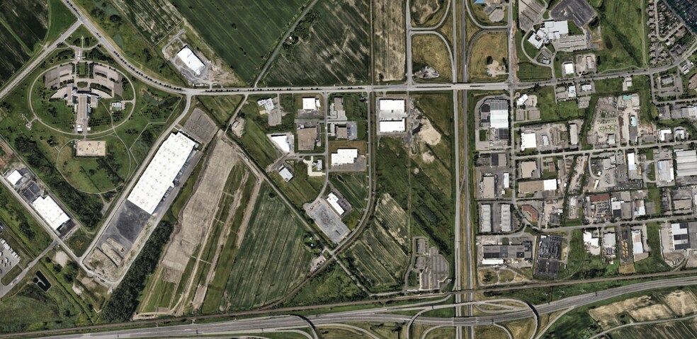 More Photos Of Rue Graham Bell & Rue Lenoire, St-Bruno-de-Montarville Land For Sale