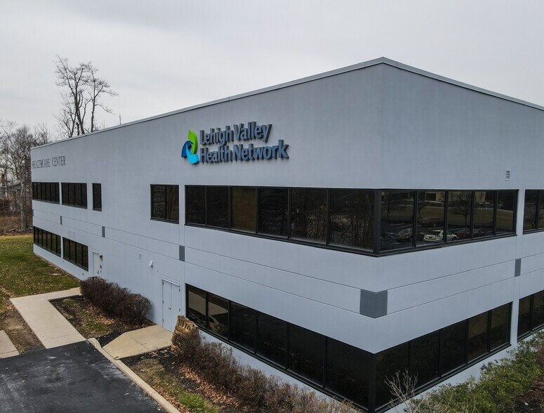 More Photos Of 100 Community Dr, Tobyhanna Medical For Lease
