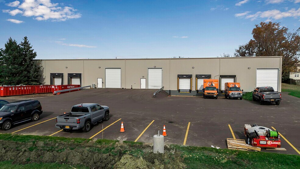 More Photos Of 2575 Broadway, Cheektowaga Warehouse For Sale