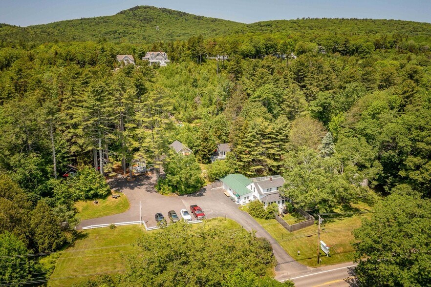 More Photos Of 2076 Atlantic Hwy, Lincolnville Hotel For Sale