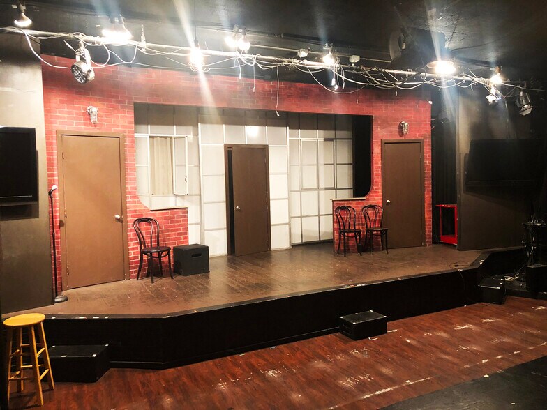 More Photos Of 6554-6566 Hollywood Blvd, Los Angeles Storefront Retail Office For Lease