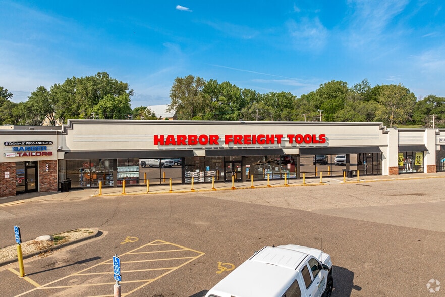 More Photos Of 1201 Robert St S, West Saint Paul Unknown For Lease