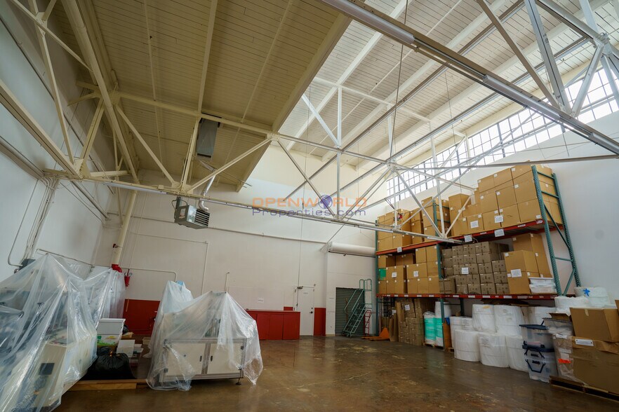 More Photos Of 1251-1259 Park Ave, Emeryville Warehouse For Lease