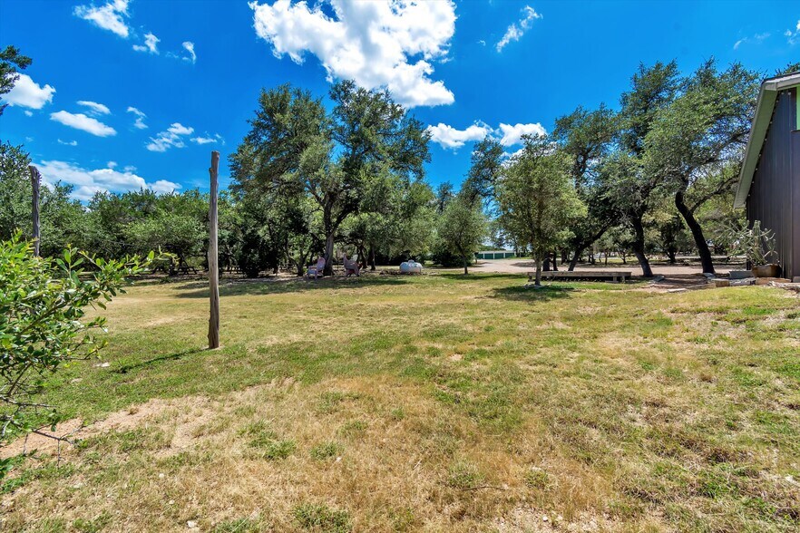 More Photos Of 4002 E Highway 290, Dripping Springs Freestanding For Sale