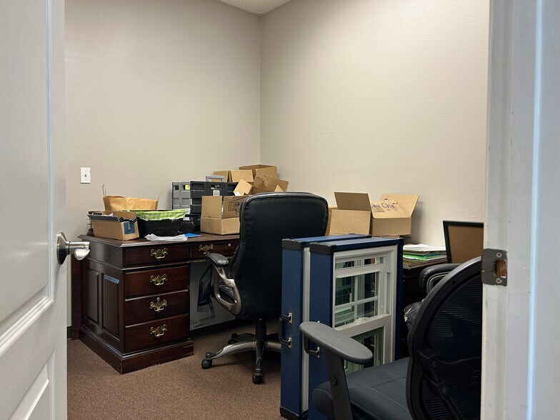 More Photos Of 1967 Longwood-lake Mary Rd, Longwood Office For Lease