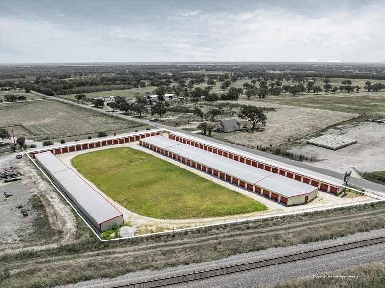 More Photos Of 193 E Hilltop Rd, Elm Mott Self Storage For Sale