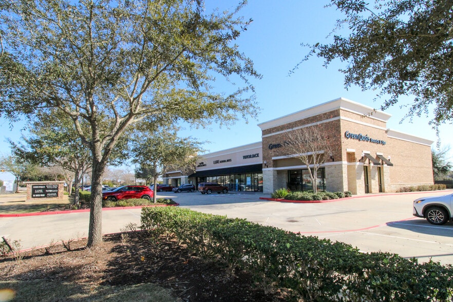 Primary Photo Of 18318 University Blvd, Sugar Land Storefront For Lease