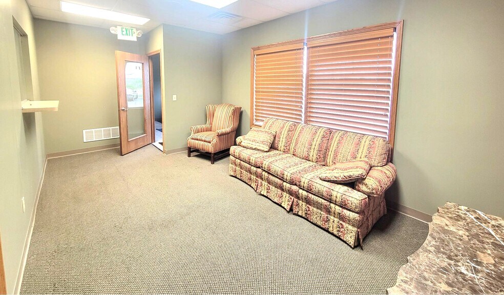 More Photos Of 11376 Broadway, Crown Point Office For Sale