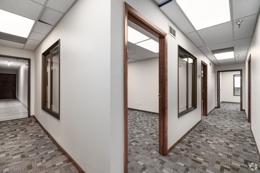 More Photos Of 6455 NE Columbia Blvd, Portland Warehouse For Lease