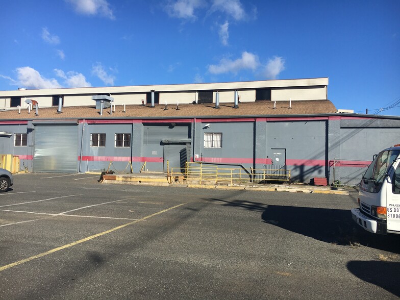 More Photos Of 126 Pennsylvania Ave, Paterson Manufacturing For Lease