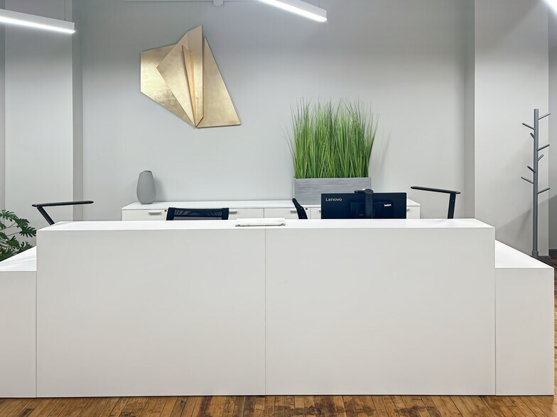 More Photos Of 16-20 E Broad St, Columbus Coworking Space