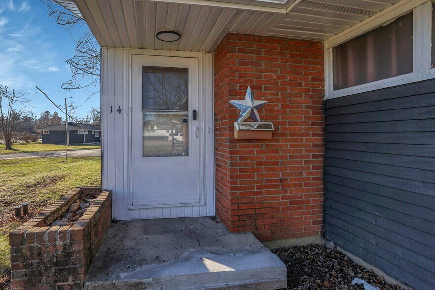 More Photos Of 12-35 Grove Ct, Marysville Apartments For Sale