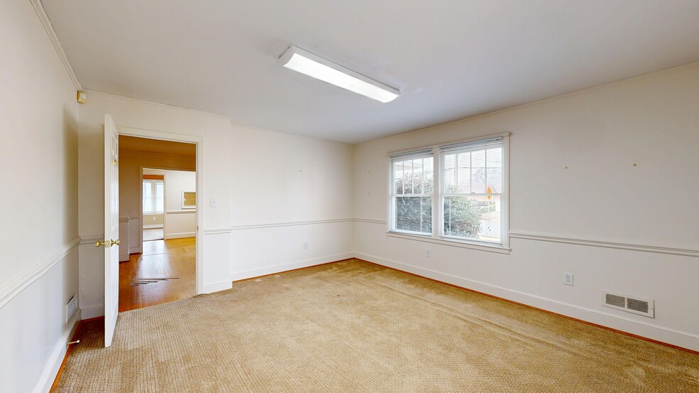 More Photos Of 110 Springs St, Fort Mill Office For Lease