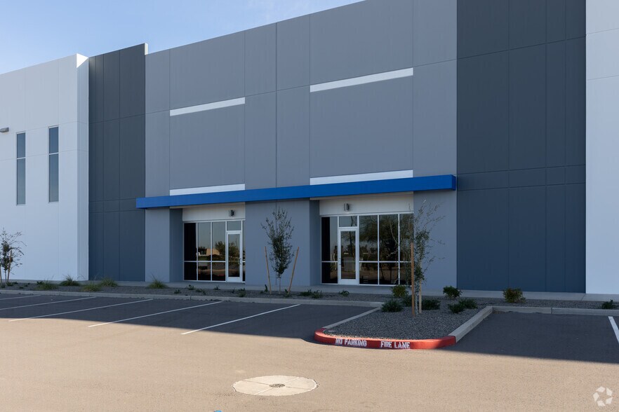 More Photos Of 6531 S Sossaman Rd, Mesa Warehouse For Lease