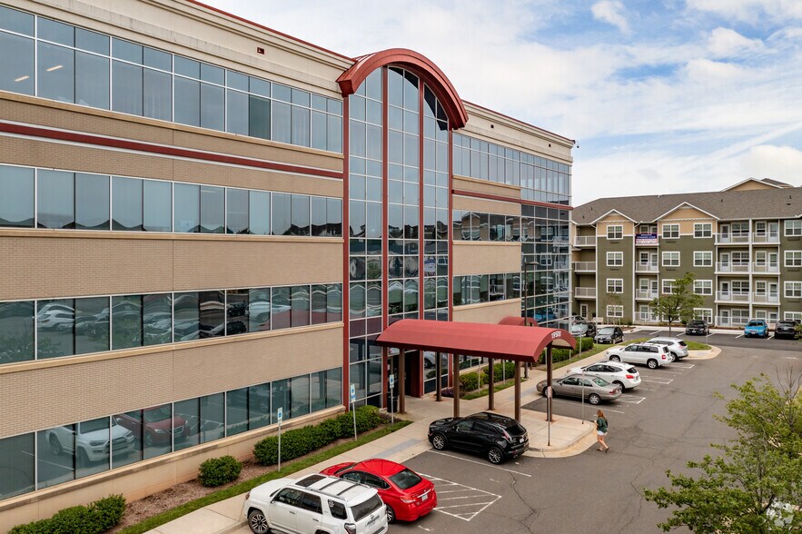 More Photos Of 19500 Sandridge Way, Leesburg Medical For Lease