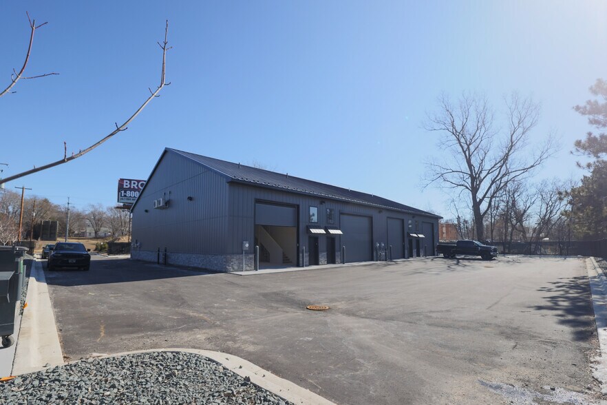 More Photos Of 5484 7th St NE, Fridley Warehouse For Sale