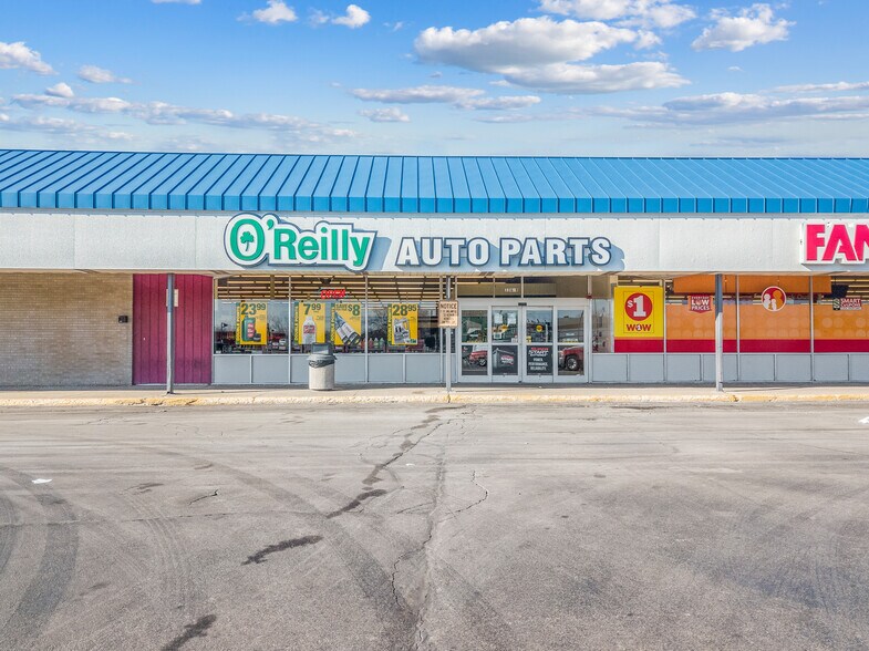 More Photos Of 3300-3332 Chicago Rd, South Chicago Heights Unknown For Lease
