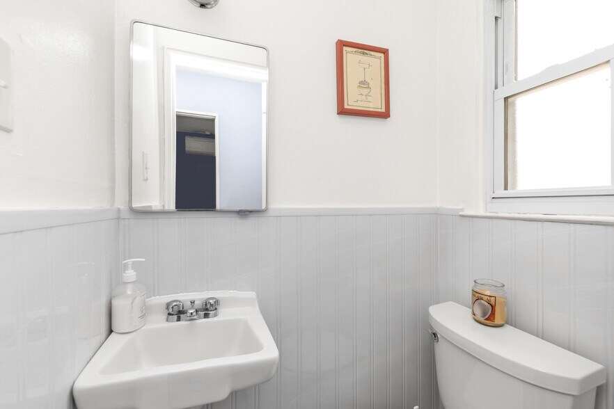 More Photos Of 25-31-25-33 Francis Lewis Blvd, Flushing Office Residential For Sale