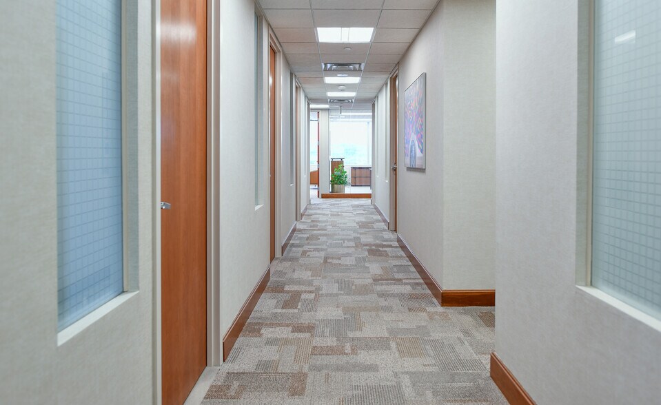 More Photos Of 89 Headquarters Plz, Morristown Office For Lease