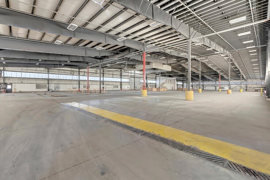 More Photos Of 3300 Raser Dr, Missoula Industrial For Lease