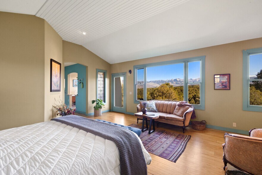 More Photos Of 622 Bristlecone Dr, Ridgway Flex For Sale