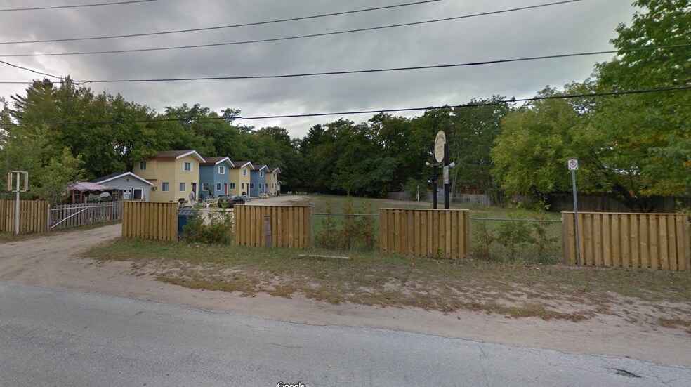 More Photos Of 44 Beck St, Wasaga Beach Land For Sale