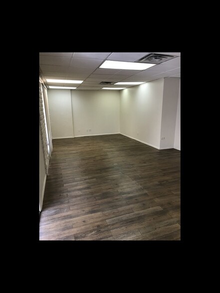 More Photos Of 1801 S Jentilly Ln, Tempe Office For Sale