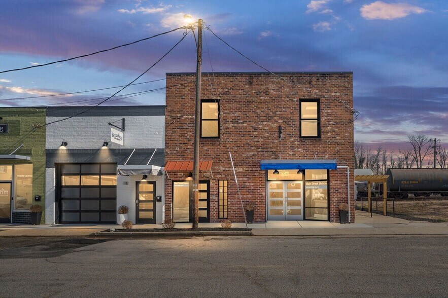 More Photos Of 117 S Main St, Hopewell Coworking Space