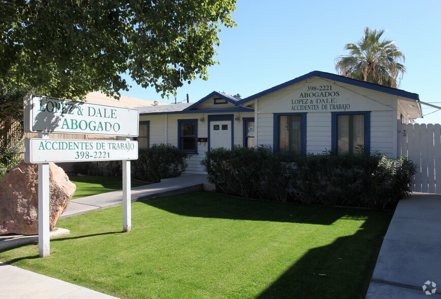 Primary Photo Of 1482 6th St, Coachella Office For Lease
