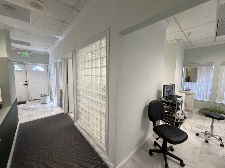 More Photos Of 10011 N Foothill Blvd, Cupertino Medical For Sale