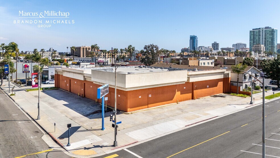 Primary Photo Of 636 Locust Ave, Long Beach Auto Repair For Sale