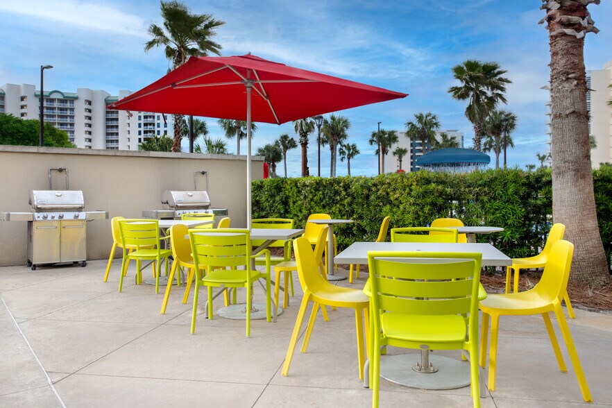 More Photos Of 14060 Emerald Coast Pkwy, Destin Hotel For Sale