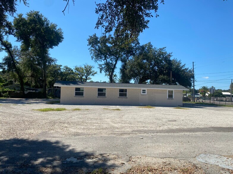 More Photos Of 12885 N Florida Ave, Tampa Land For Lease